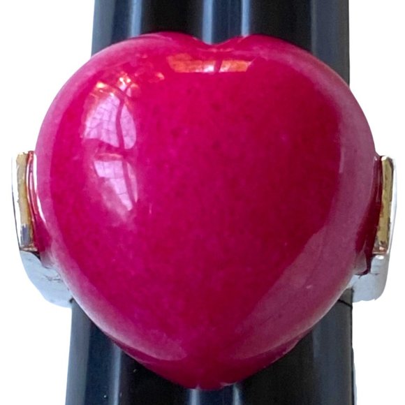 Rich Deep Pink Heart Silvertone Ring  NEW - Picture 4 of 7